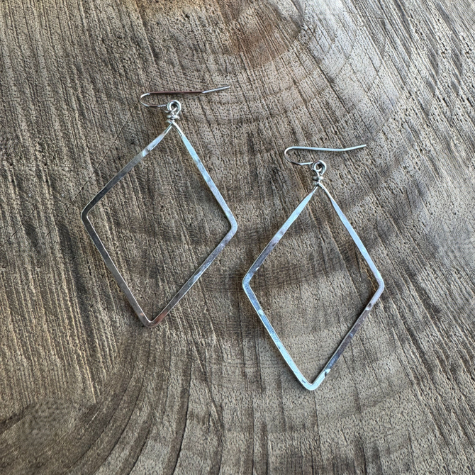 Silver-Plated Geometric Earrings / GAE S B552-1