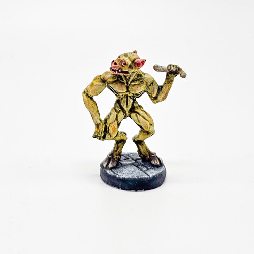 LL21601 Ghoul 28mm Heroic Scale. Front view. Miniatures supplied unpainted!