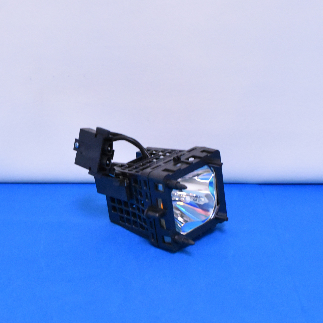 A Quality XL-5200 Replacement Projector Lamp Bulb With - View #7