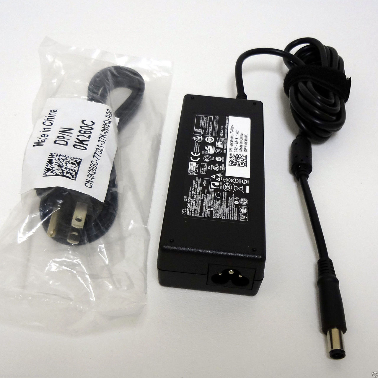 Dell 90 Watt AC Adapter Y4M8K PA-10 Inspiron Latitude Studio