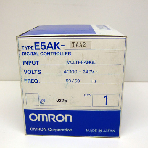 Omron E5AK-TAA2 DIGITAL TEMPERATURE Controller E5AKTAA2 NEW