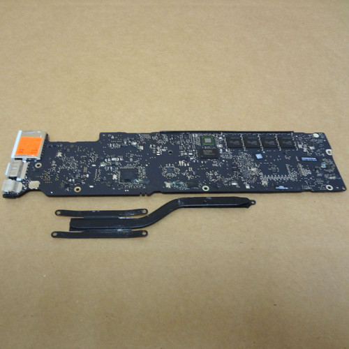 Apple Logic Board 820-3437-B i5 1.4GHz 4GB MacBook Air 13" A1466 2013/2014 W/heat sink AS IS