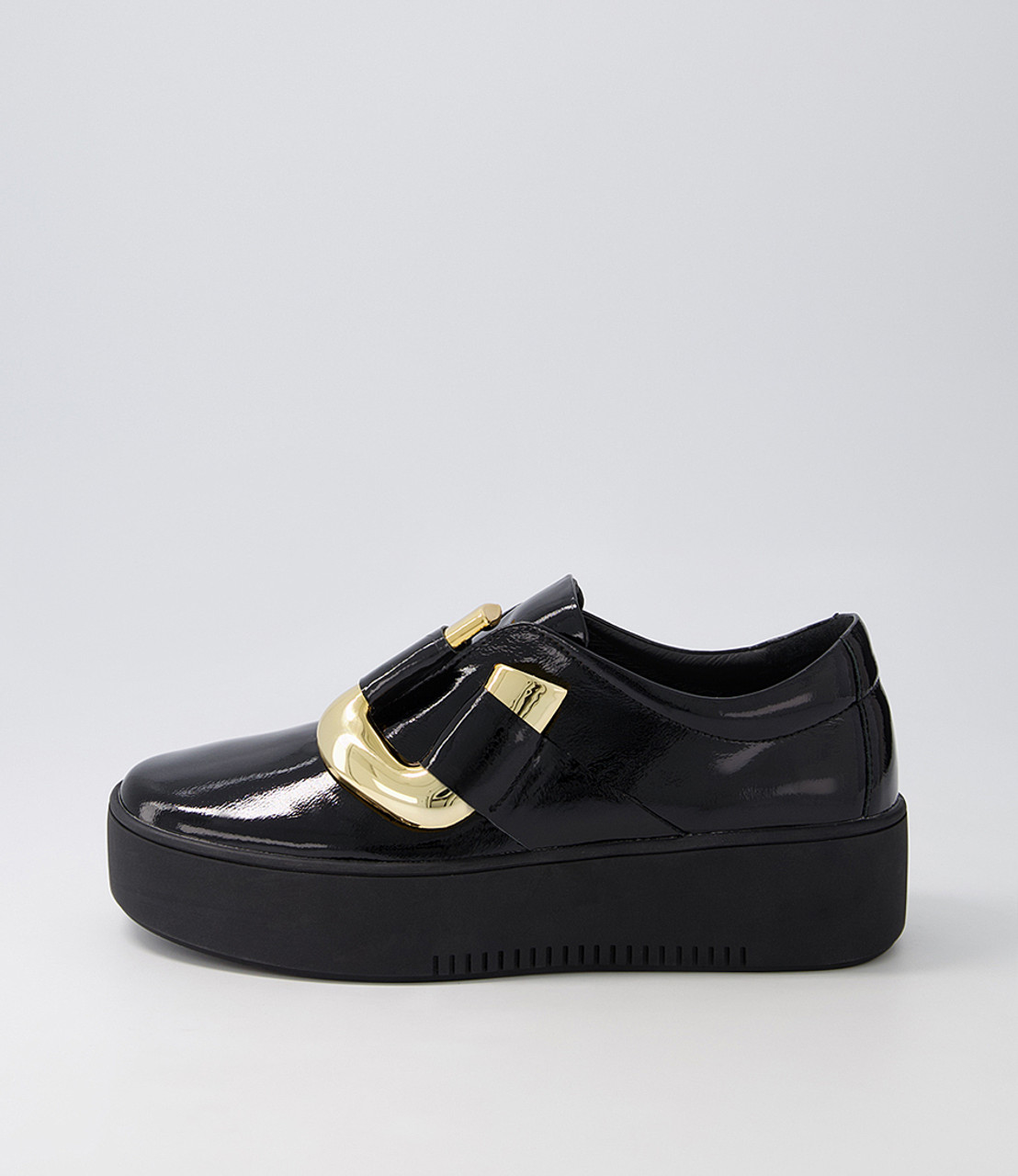 Patent leather store platform sneakers