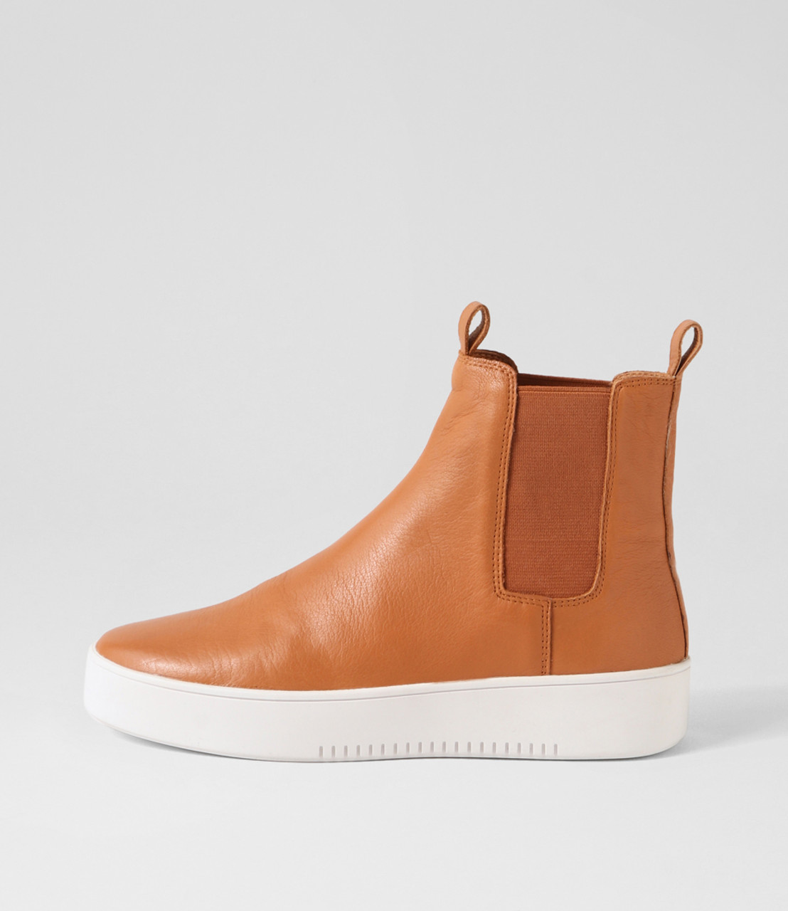 Chelsea boots clearance sneaker sole