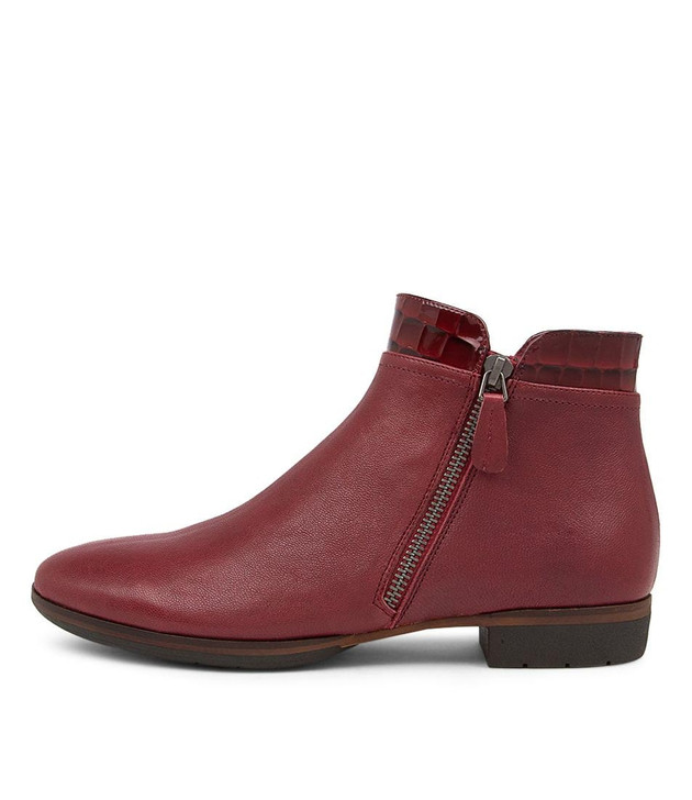 Ruby Flat Ankle Boot - Women - Shoes