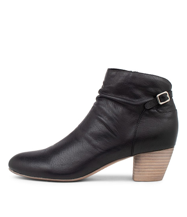 Dorita Black Leather Ankle Boots Nh