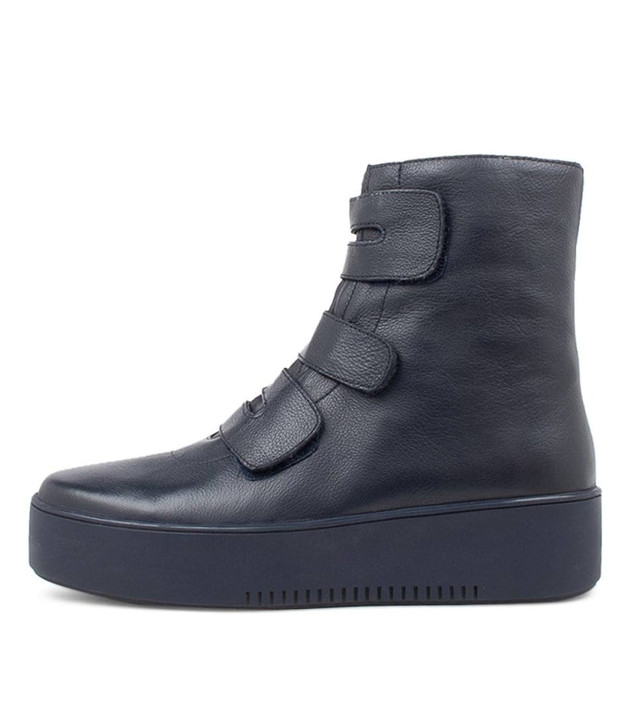 Wissam Navy Leather Ankle Boots Ns