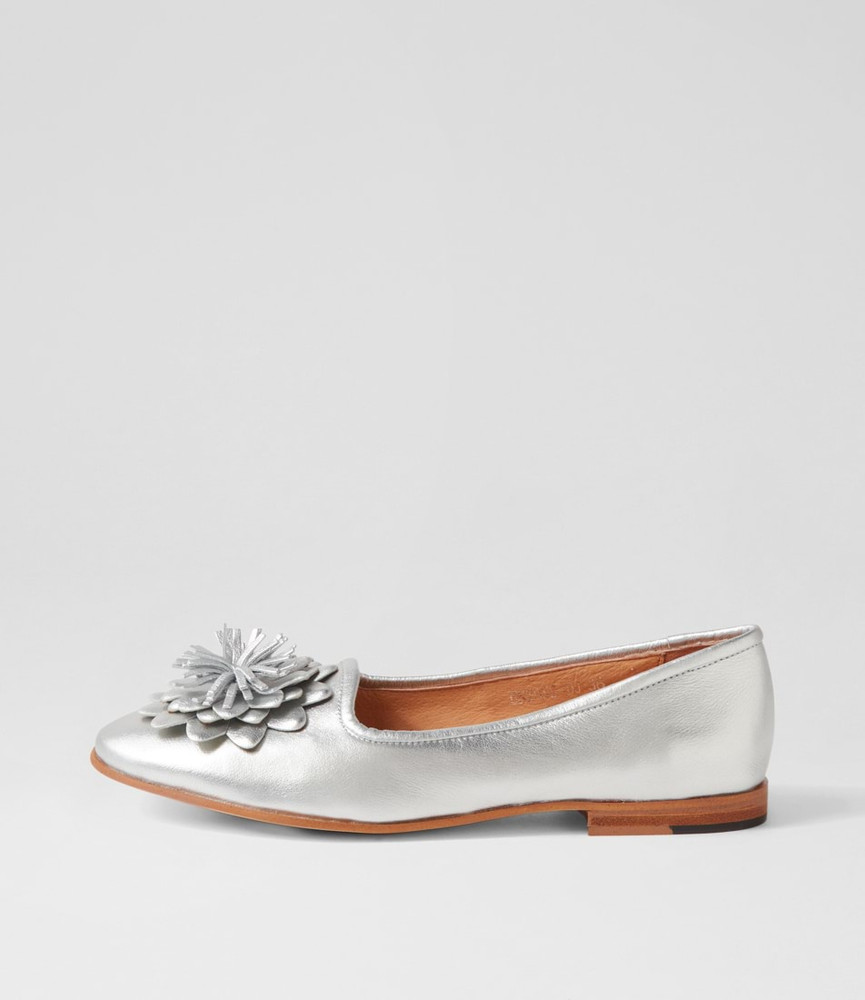 Unions Silver Leather Loafers Django And Juliette