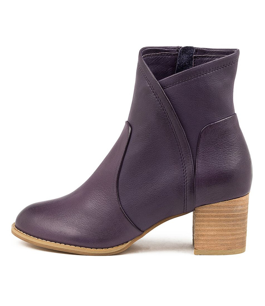 Slack Aubergine Leather Heeled Boots - Django and Juliette