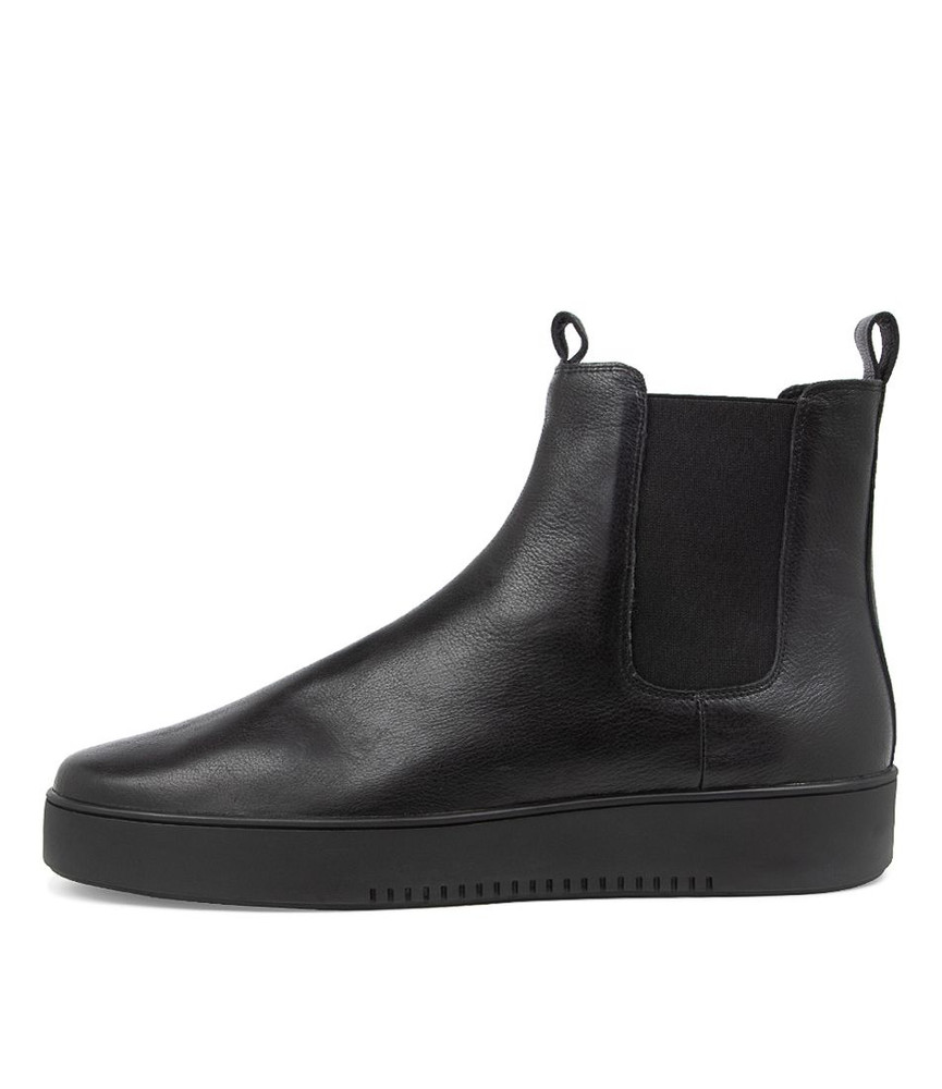 Lucero l Black Leather Ankle Boots Black Sole - Django and Juliette