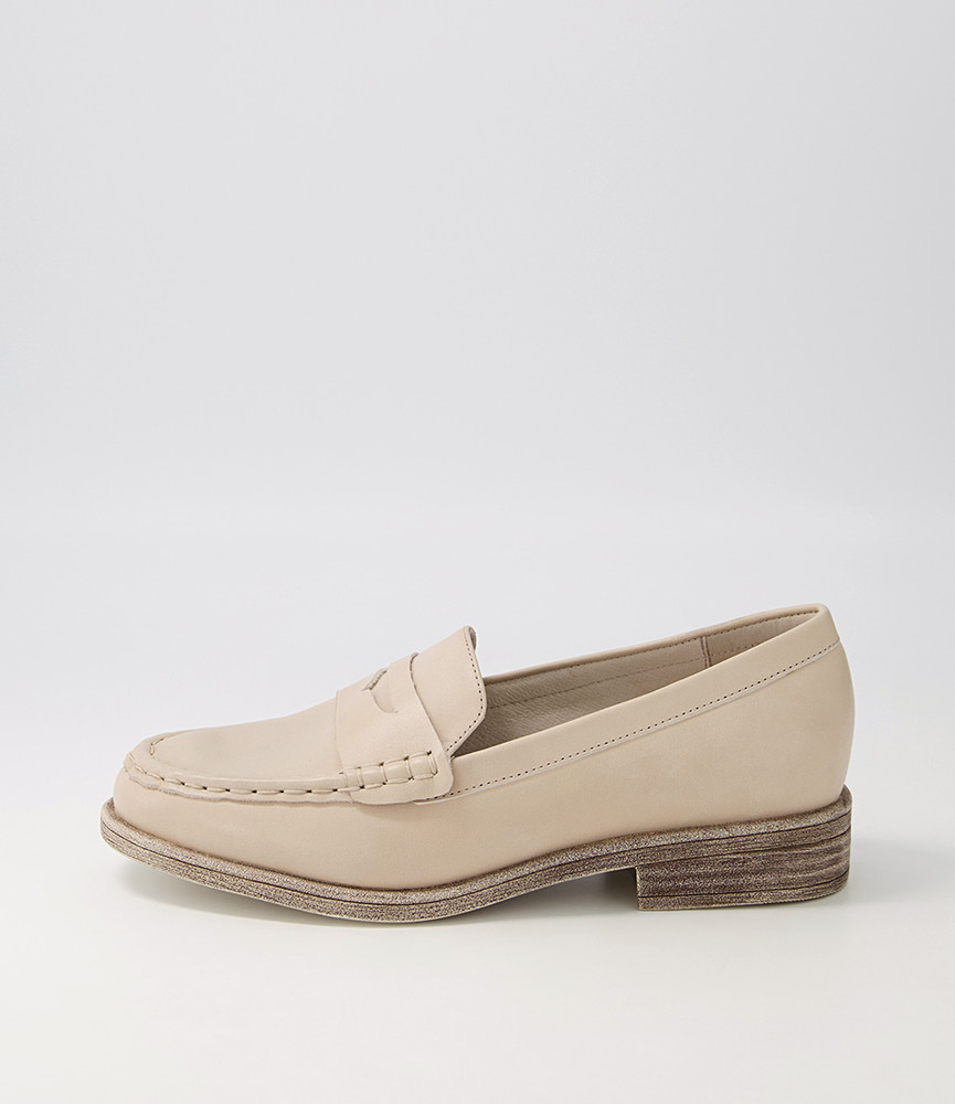 Messina Almond Leather Loafers - Django and Juliette