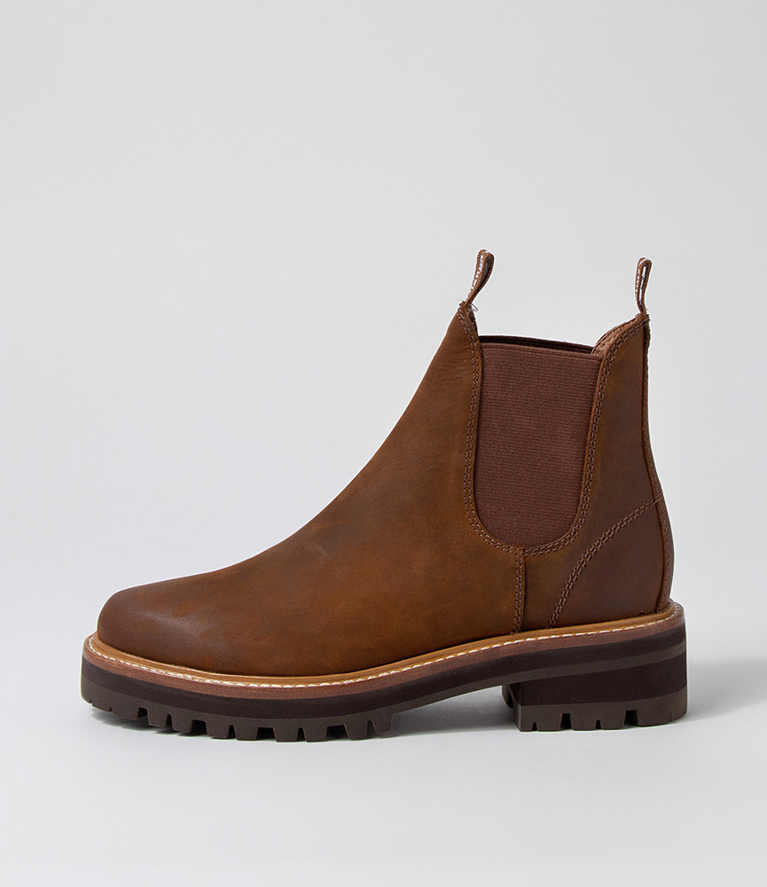 Femi Crazyhorse Leather Chelsea Boots - Django and Juliette