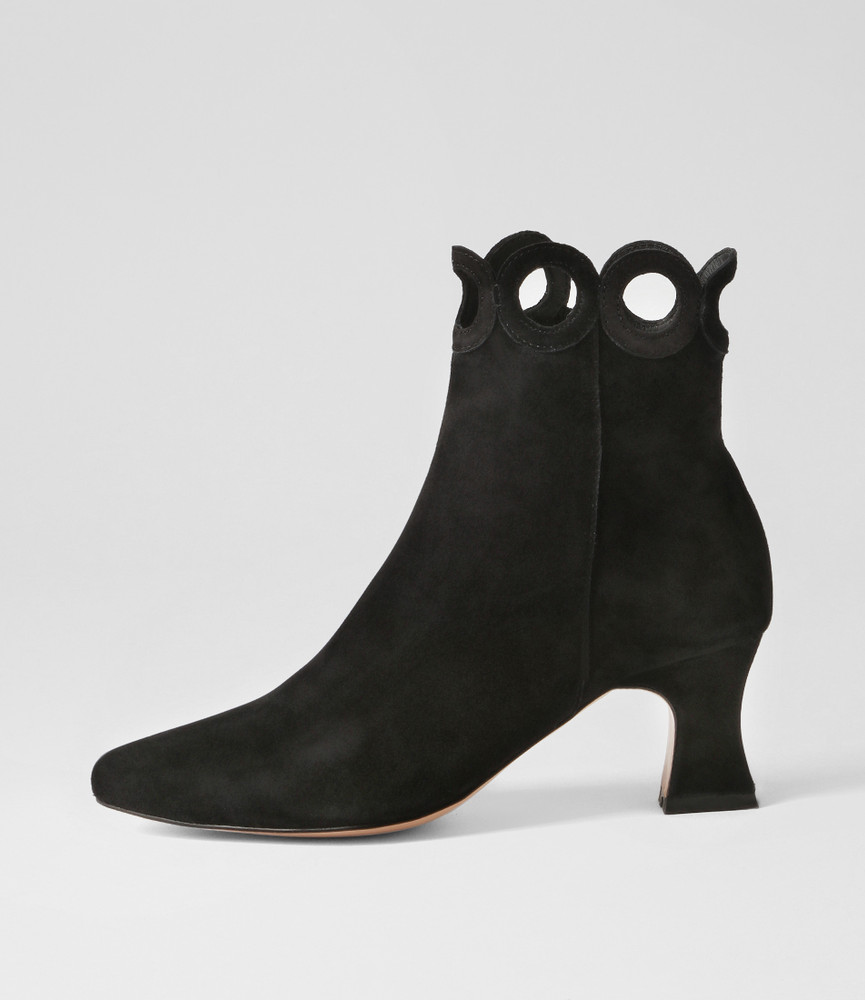 Primson Black Suede Ankle Boots Django and Juliette