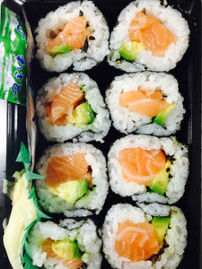 田川SALMON MAKI