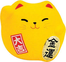 LUCKY CAT MEDIUM YELLOW