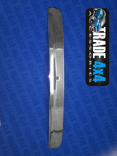 Our Nissan Qashqai stainless steel tailgate door handle cover really upgrade your Qashqai and Qashqai+2 4x4,  These stainless steel chrome look grab handle covers will fit all Qashqai models with Keyless Sensor from 2007 to 2013. Buy all your 4x4 accessories online at Trade Van Accessories.