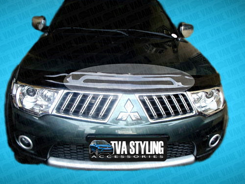 Our Grey Dark Smoke look Bonnet Bug and Insect Shield transforms the Front Styling of your Mitsubishi L200.
We use the highest quality materials for our front bonnet bug and insect shields.