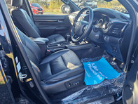 2018(68) Toyota 2.4 HILUX INVINCIBLE X D-4D4WD DCB AUTO NO VAT (27/09/2018)