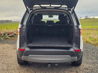 2017(17) Land Rover Discovery 3.0 TD6 SE AUTO (31/03/2017)