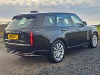 2024(24) Land Rover Range Rover 3.0 SE D MHEV AUTO (05/08/2024)