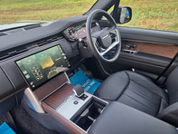 2024(24) Land Rover Range Rover 3.0 SE D MHEV AUTO (05/08/2024)