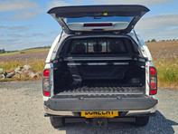 2021(21) Nissan Navara 2.2 TEKNA DCI AUTO WITH CANOPY NO VAT (08/03/2021)