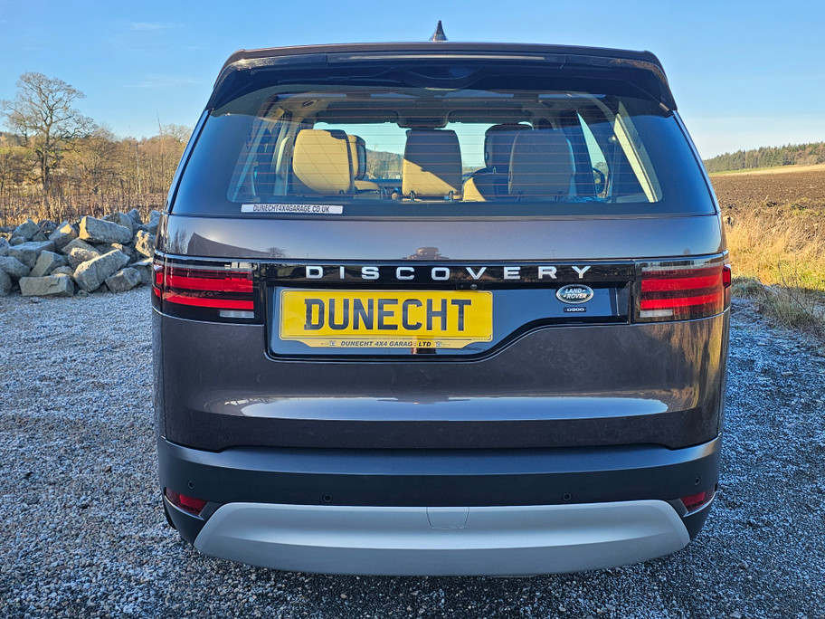 2021(21) Land Rover Discovery 3.0 D300 MHEV S AUTO (31/03/2021) 2021(21) Land Rover Discovery 3.0 D300 MHEV S AUTO (31/03/2021)