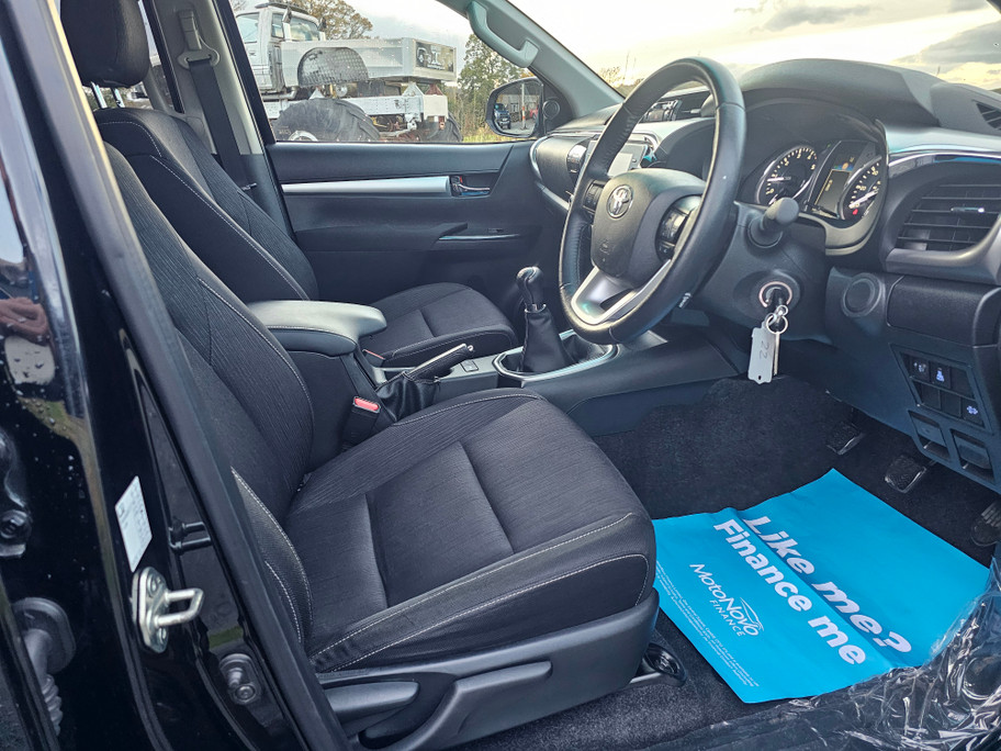 2022(22) Toyota 2.4 HILUX ICON D-4D 4WD DCB NO VAT (24/05/2022)