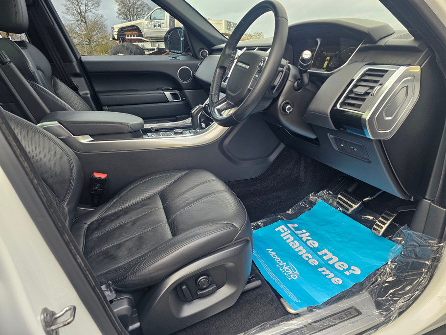 2015(65) Land Rover Range Rover Sport 3.0 HSE DYNAMIC SDV6 WITH BODYKIT (23/11/2015)