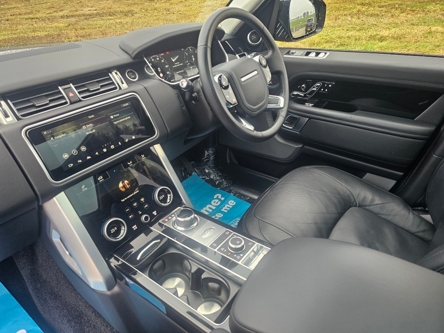 2020(69) Land Rover Range Rover Vogue 3.0 SE SDV6 AUTO (15/01/2020)