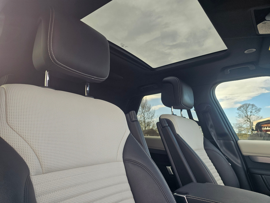 2021(21) Land Rover Discovery 3.0 R-DYNAMIC SE D AUTO (31/03/2021)