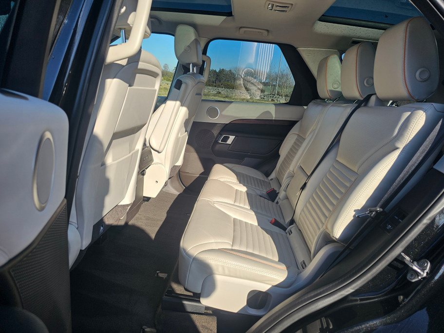 2017(17) Land Rover Discovery 3.0 HSE TD6 AUTO (20/03/2017)