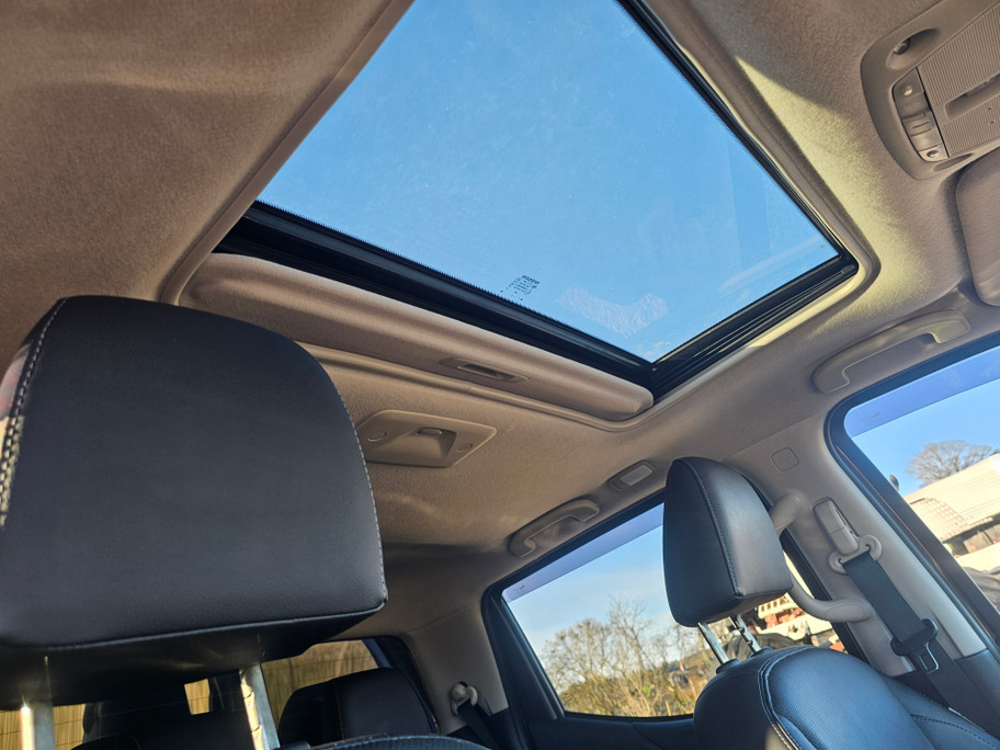 2017(17) Nissan Navara 2.2 TEKNA DCI AUTO NO VAT (21/07/2017)