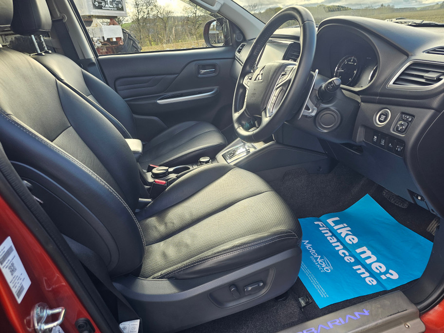 2020(70) Mitsubishi L200 2.2 BARBARIAN DI-D AUTO NO VAT (03/12/2020)