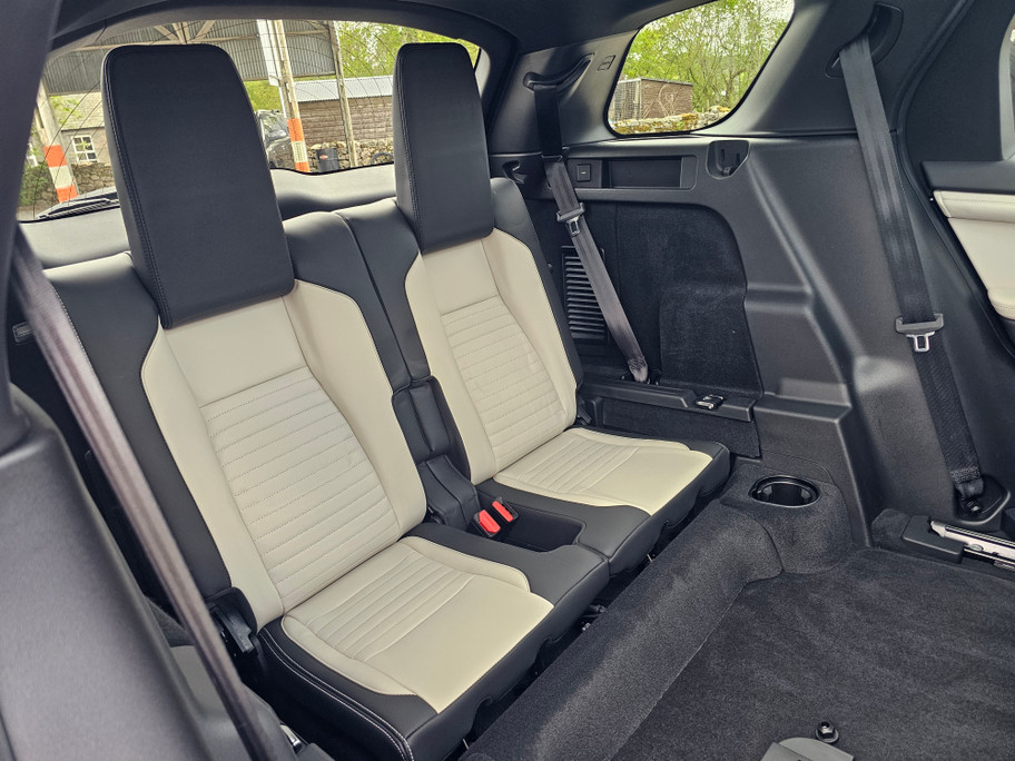 2023(72) Land Rover Discovery Sport 2.0 R-DYNAMIC HSE DMHEV AUTO (03/02/2023)