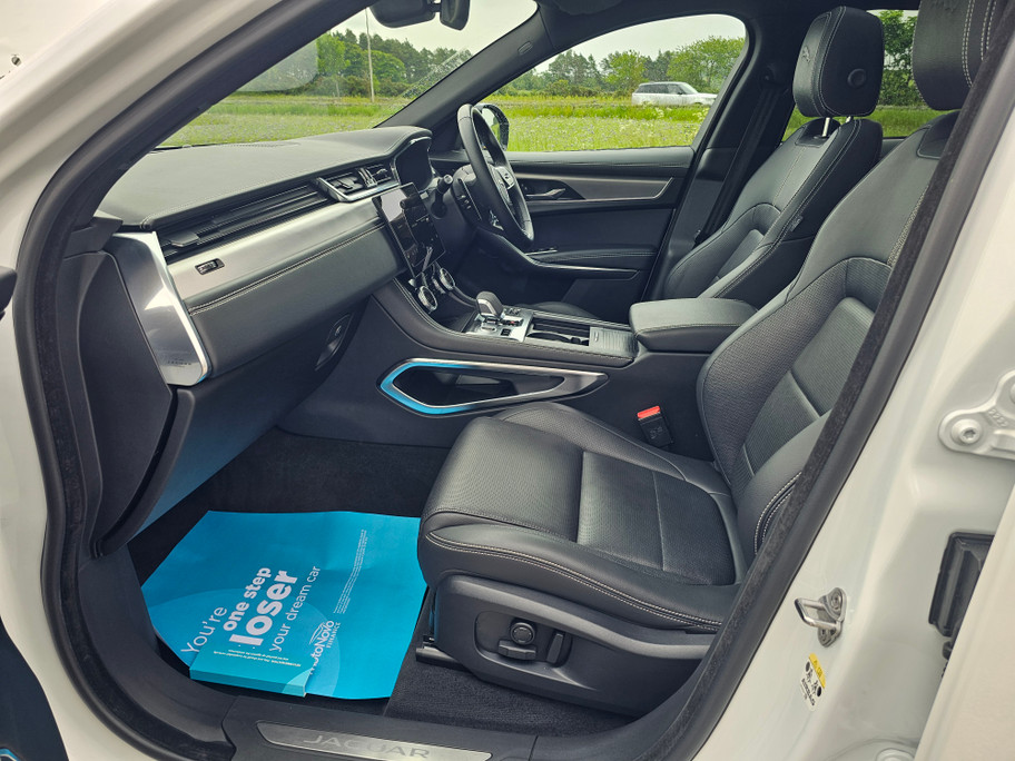2023(23) Jaguar 2.0 F-PACE R-DYNAMIC SE BLK D MHEV AUTO (08/06/2023)