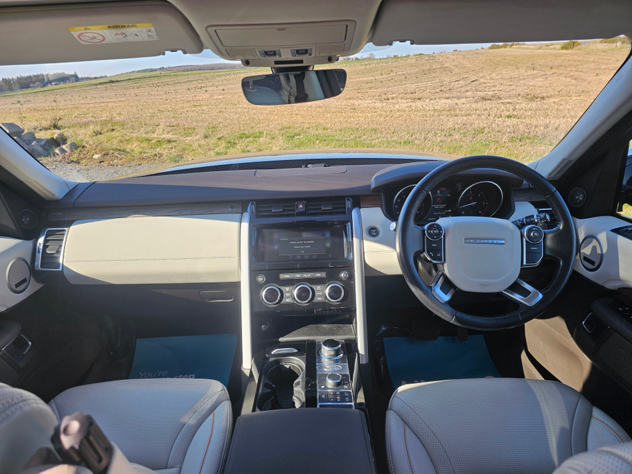 2017(17) Land Rover Discovery 3.0 HSE TD6 AUTO (20/03/2017)