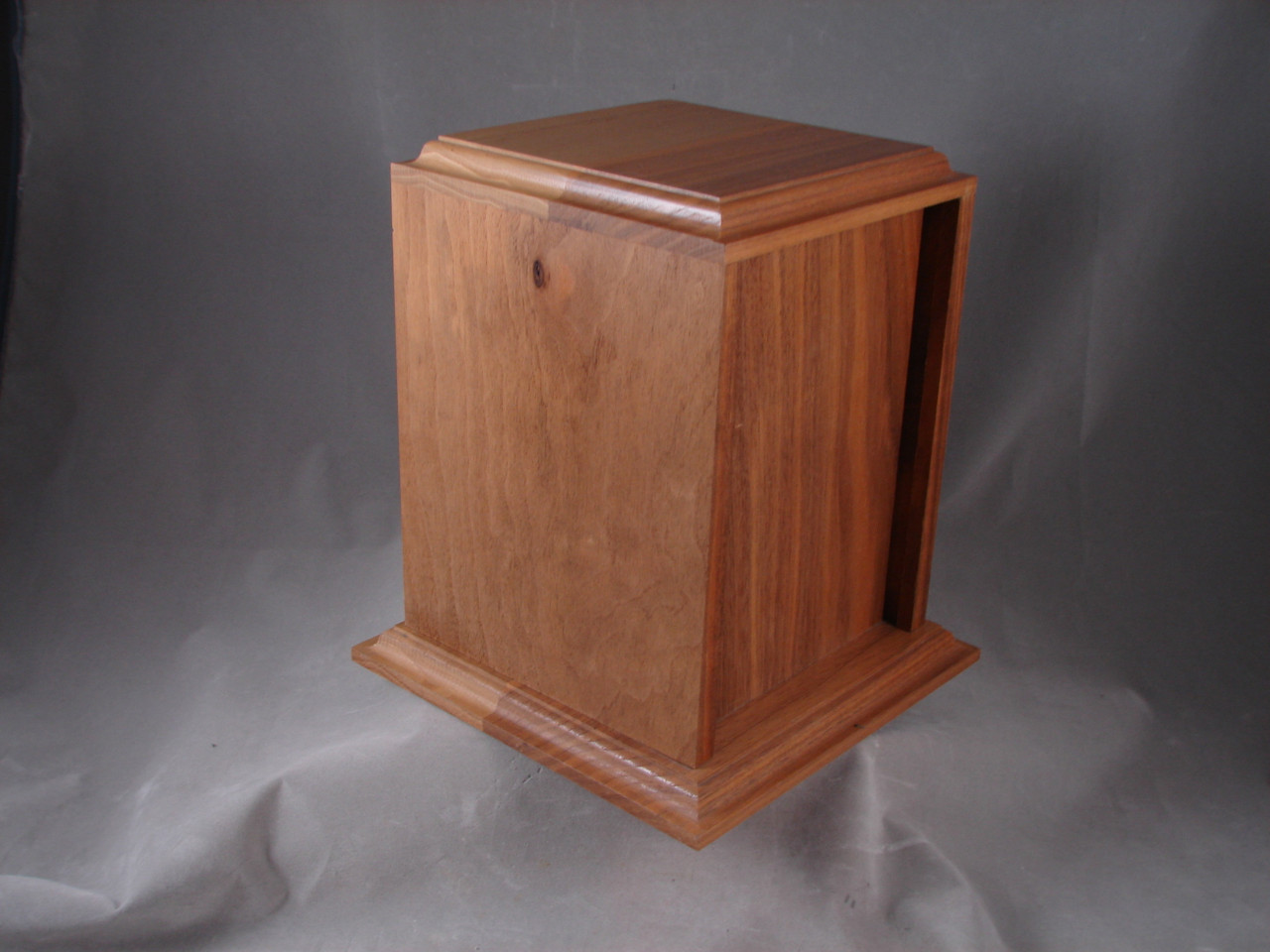 Large Vertical Walnut Urn, without Engravable Insert