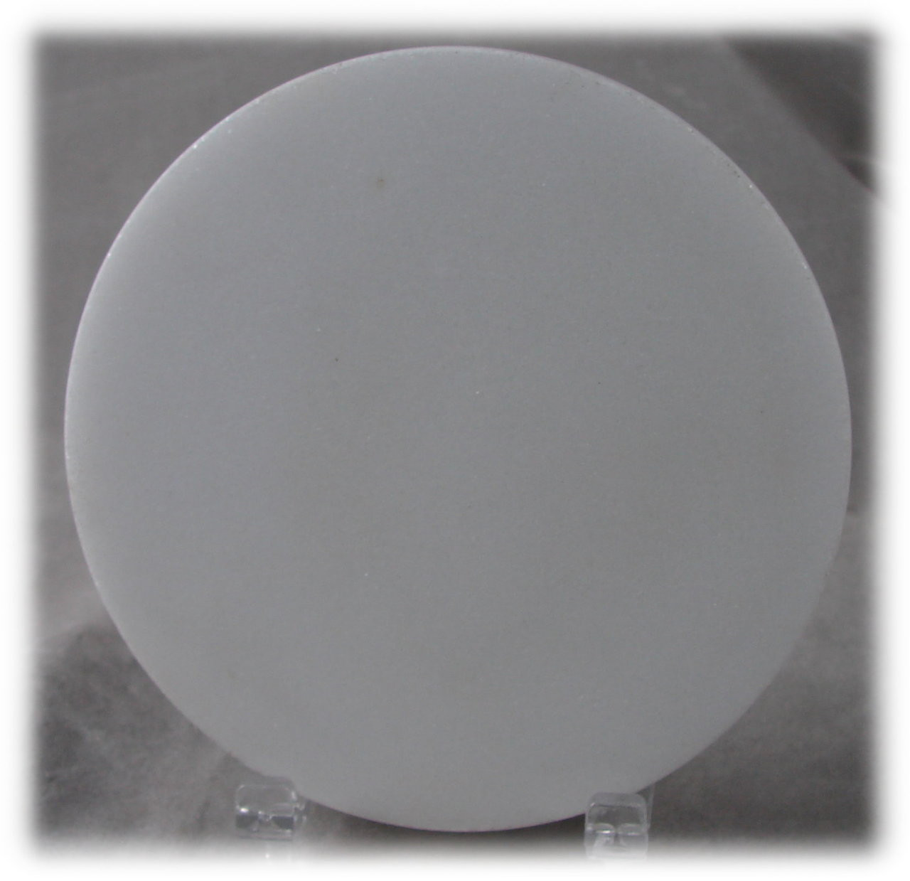 M-WH-4DiaEP: Imperial White Marble, 4 inches in diameter x 7-8mm thick, Polished on all surfaces, (6F) - Case of 10. Stock Reduction, 25% price reducted,