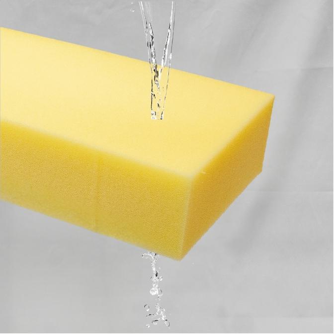 Open-cell quick-drying outdoor foam