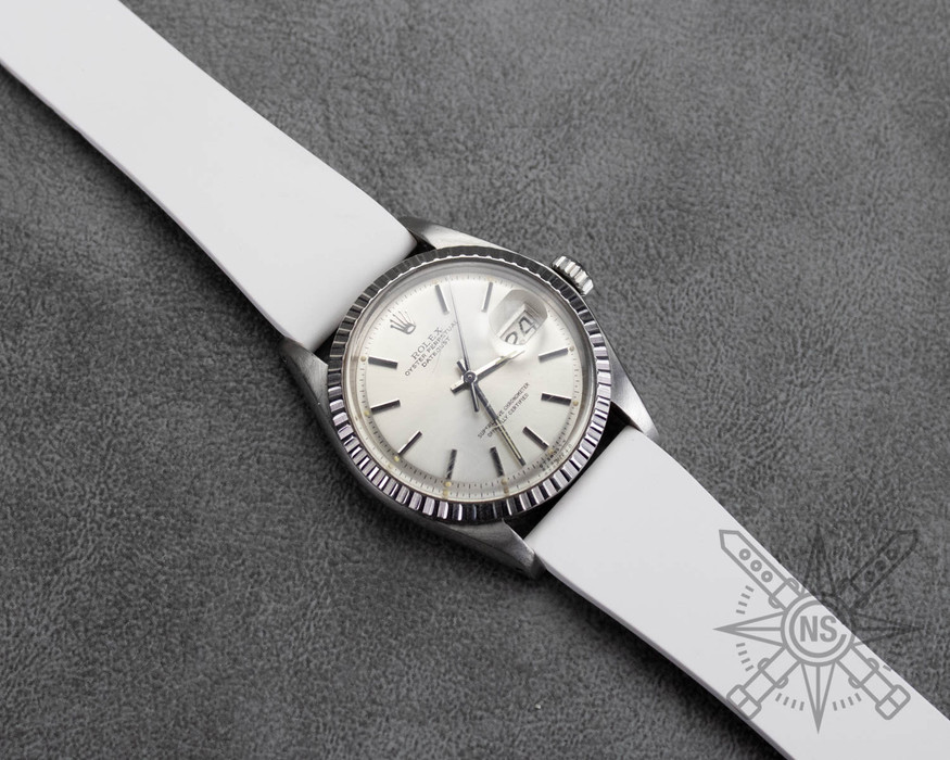 Modern Touch for Luxury Watches: White Rubber Cut-to-Size Strap