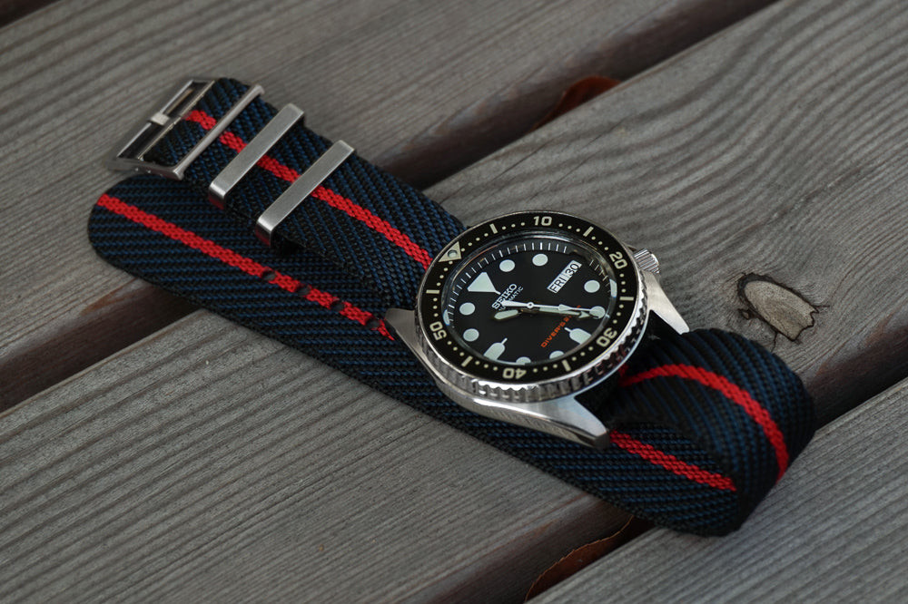 Adjustable Midnight Red Nylon Watch Strap – Single Pass Fit