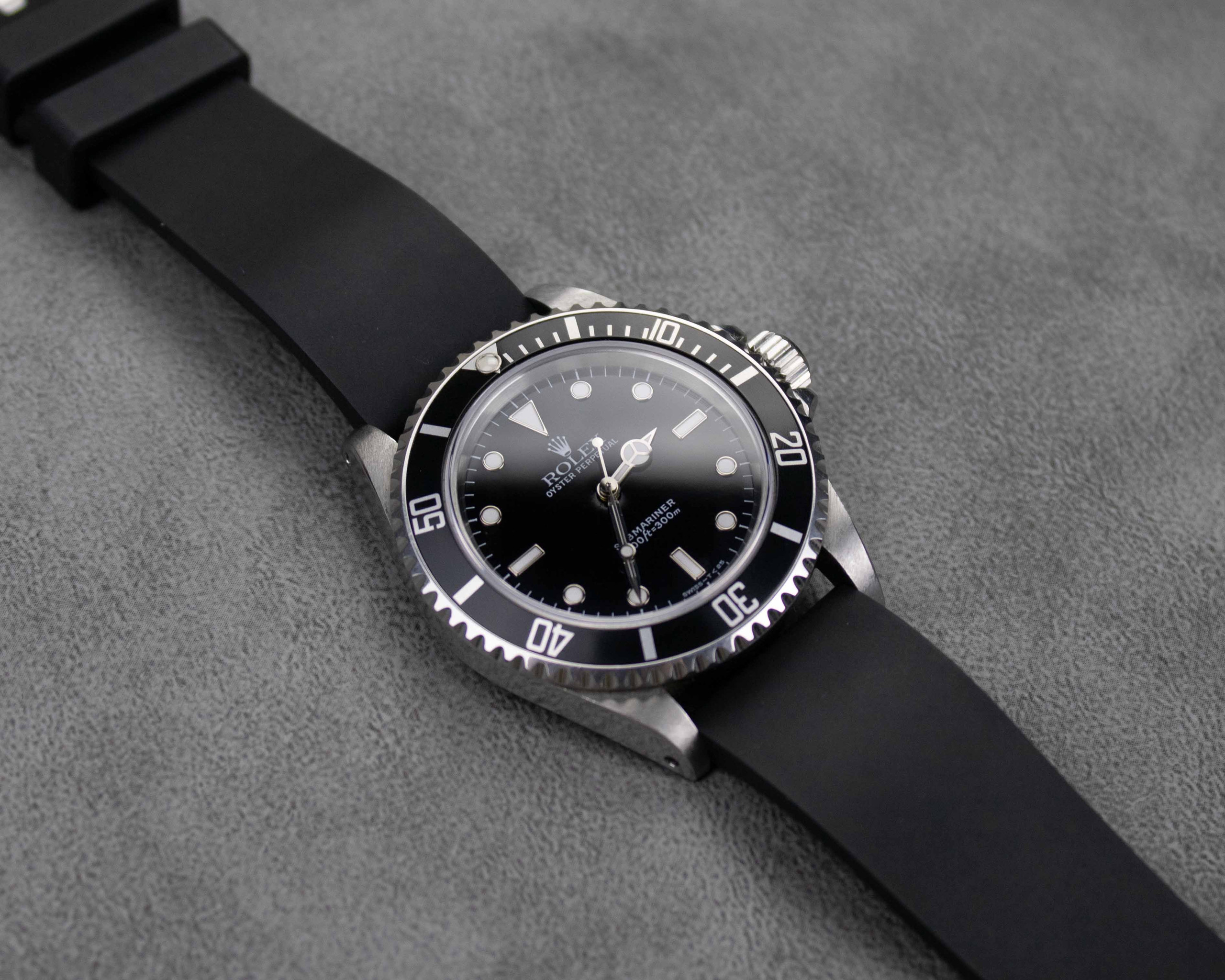 Wholesale Good Looking Rubber 22 mm Replacement Watch Band FS4605_K0004370 main image 1