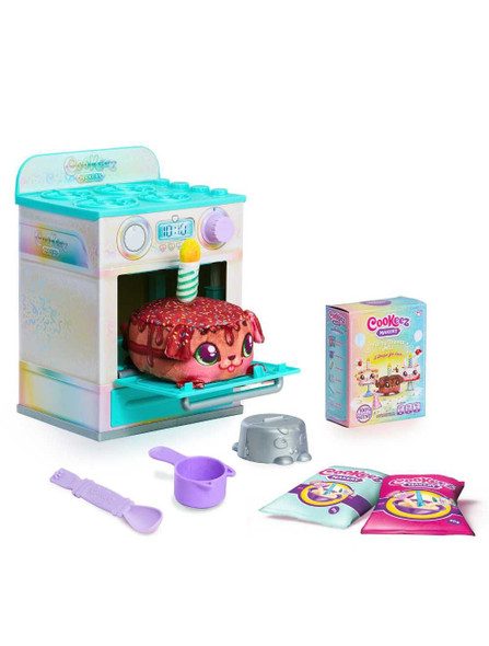 Cookeez Makery S2 Party Treatz Oven Playset w/ Surprise Plush