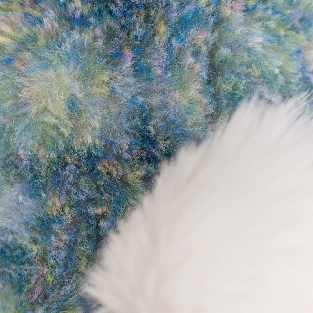 Bashful Luxe Bunny Azure Original, View 4