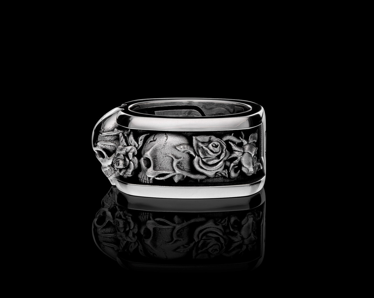 Rings and roses. stock image. Image of church, ring, dating - 12632071