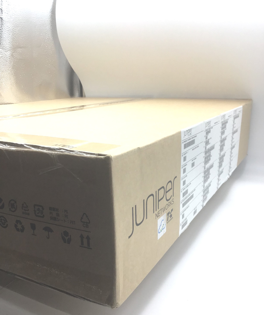 NEW Juniper MX204 / MX204-HWBASE-AC-FS / 4 x 100g Ports