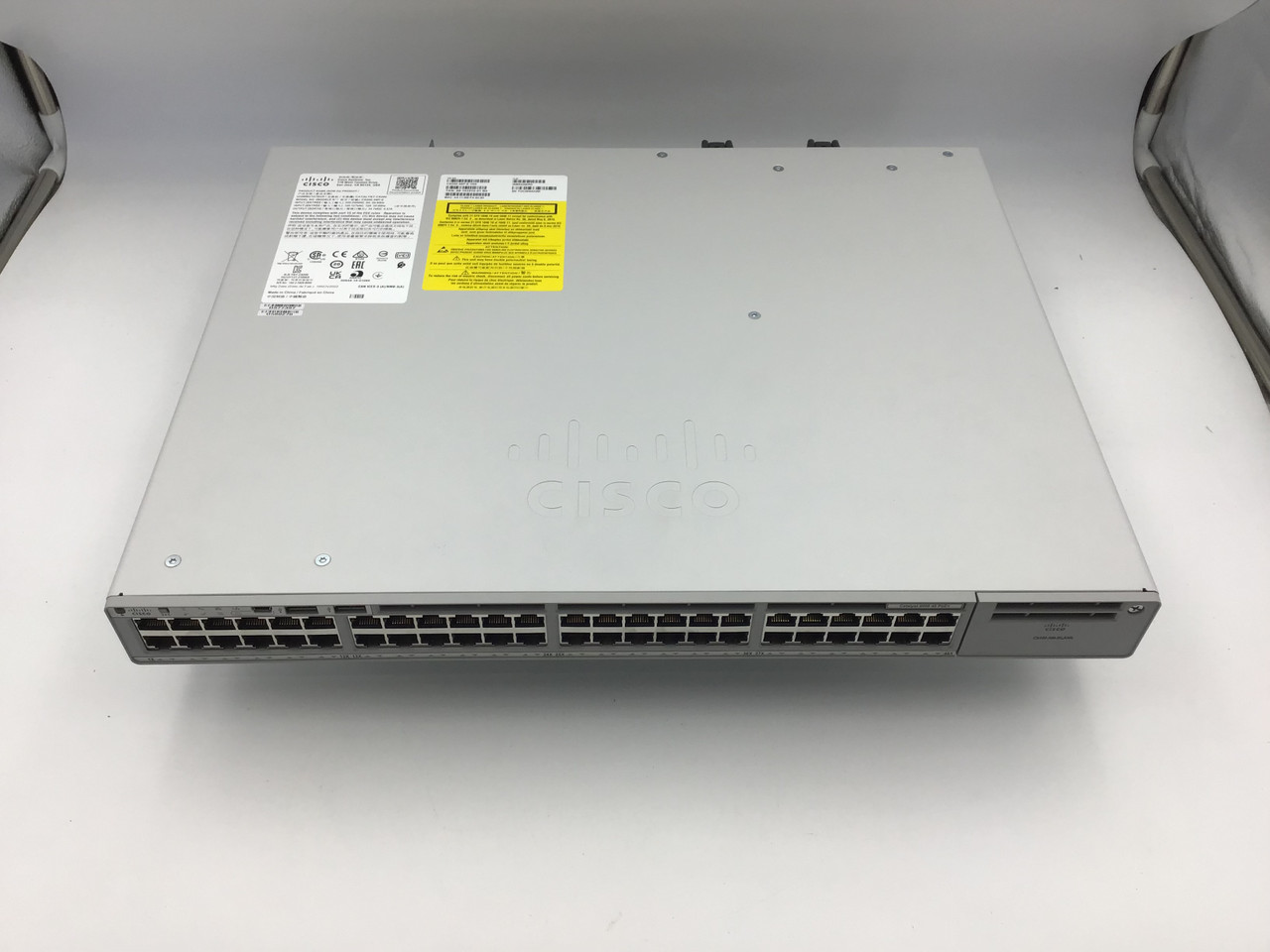Cisco C9200-48P-E 48x 1GB PoE+ RJ-45 1x Module Slot Switch