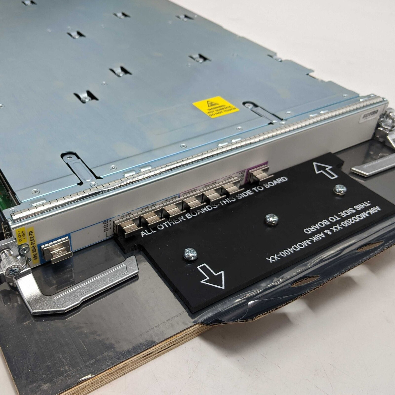 Cisco A9K-8X100GE-SE 8-Port 100 Gigabit Service Engine Line Card