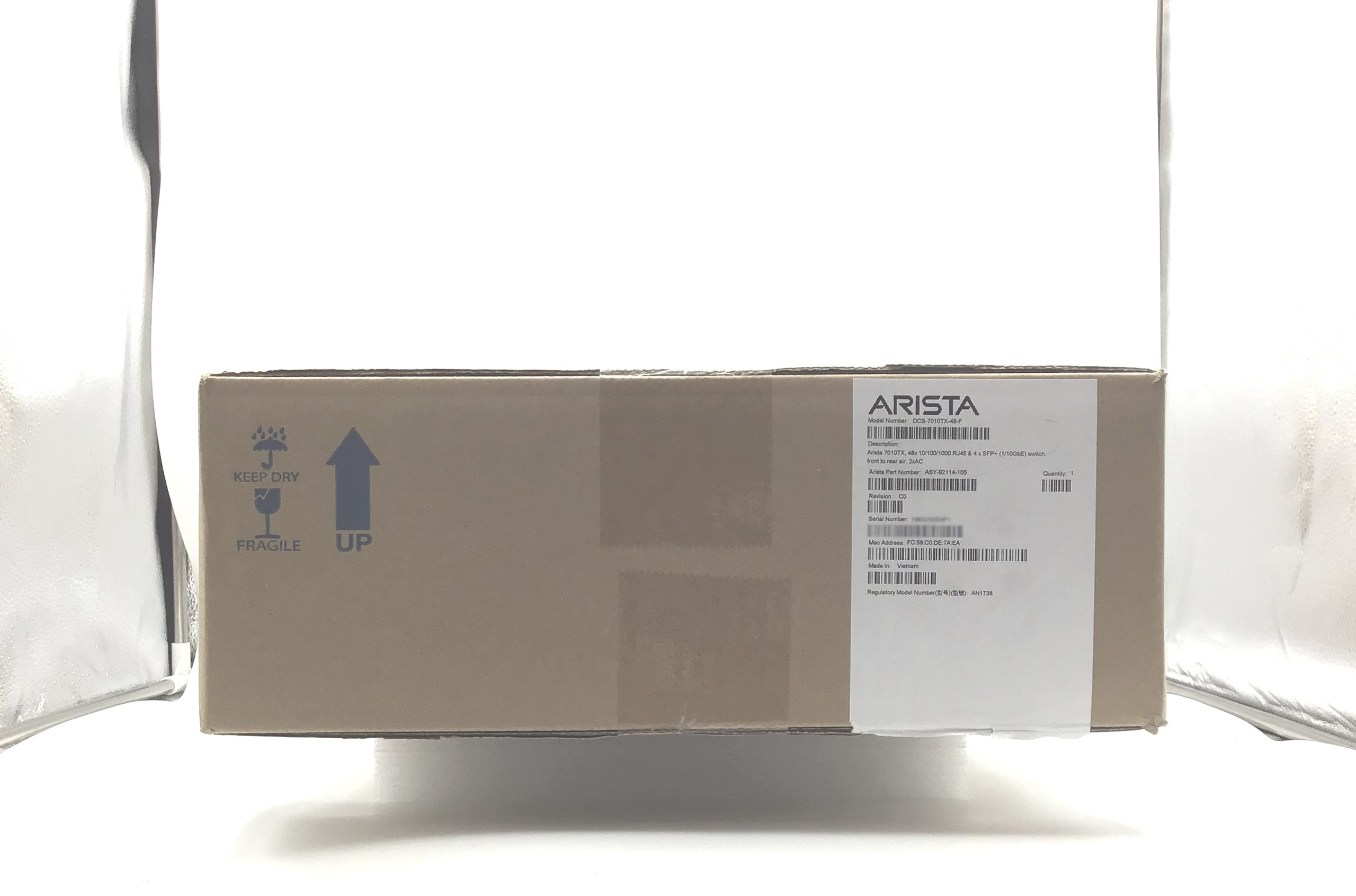 Arista 7010T-48 48-Port Gbe 4-Port SFP+ Éthernet Switch DCS-7010T-48 N